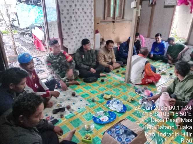 Babinsa Pasir Mas Menemu Kenali Warga Binaan