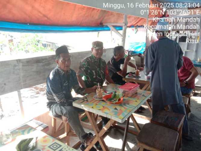 Babinsa Desa Bakau Aceh Jalankan Komitmen Bersama dalam Bentuk Implementasi Komsos