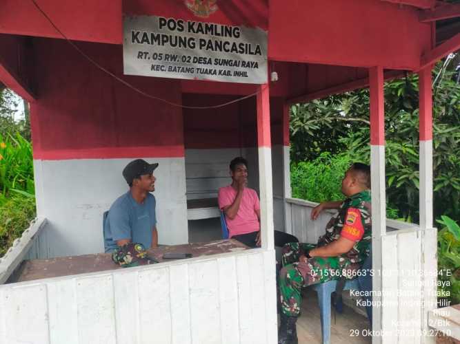 Babinsa Menjaga Kerukunan Warga di Kampung Pancasila