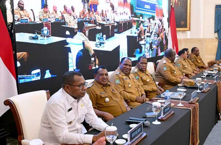 Presiden Prabowo Terima Laporan Sinkronisasi Program, Pastikan Percepatan Pembangunan Papua Tepat Sasaran