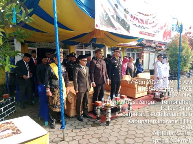 Mewakili Danramil, Serda Adri Candra Menghadiri Detik Detik Proklamasi di Kecamatan Tembilahan Hulu