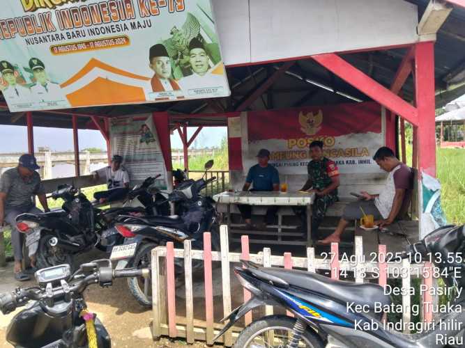 Babinsa Koramil 12/Btk Giat Komsos, Ajarkan Nilai-Nilai Pancasila di Desa Pasir Mas