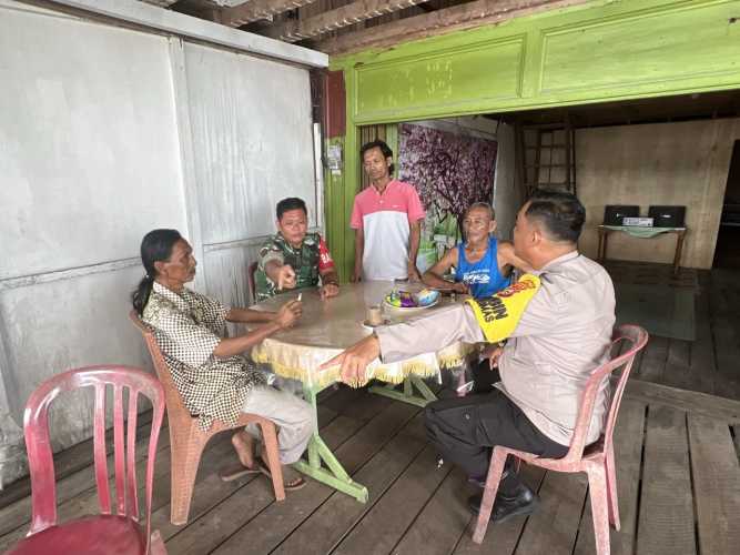 Bhabinkamtibmas Kelurahan Khairiah Mandah Koordinasi Pendataan Lahan Jagung untuk Dukung Swasembada Ketahanan Pangan