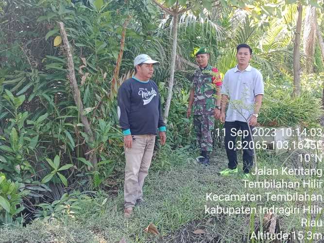 Babinsa Tembilahan Hulu Kejar Patroli Rutin Cegah Karhutla