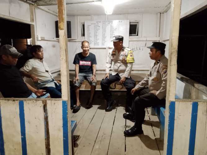 Polsek Gaung Gencarkan Kunjungan ke Pos Satkamling di Kelurahan Kuala Lahang, Perkuat Sinergi Keamanan Lingkungan
