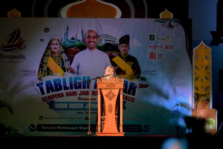 Angkat Isu FOMO Pada Tabligh Akbar Hari Jadi Bengkalis, Bupati Kasmarni Ajak Masyarakat Seimbangkan Urusan Dunia dan Akhirat