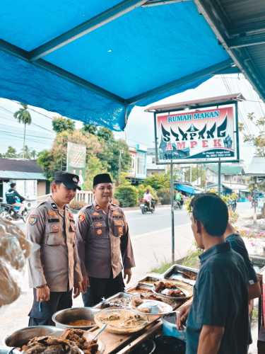 Polsek Tempuling Laksanakan Pengamanan Pasar Wadai, Situasi Aman dan Kondusif