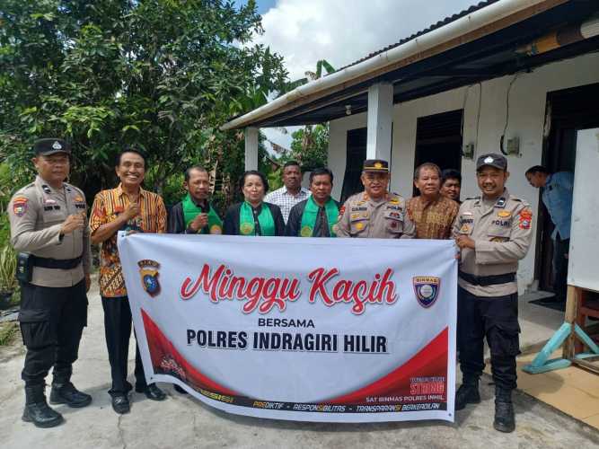 Kasat Binmas Polres Inhil  Gelar Pengamanan Kegiatan Minggu Kasih di Gereja GBIS dan GPIB