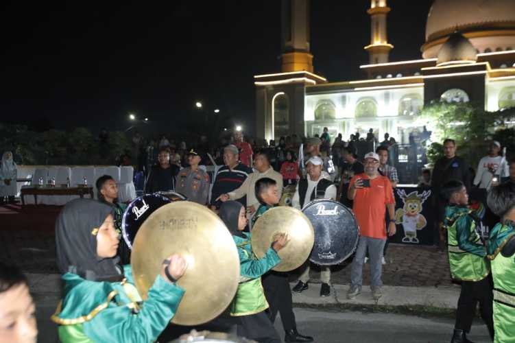 Wakil Bupati Asahan Lepas Peserta Marching Festival ke-III