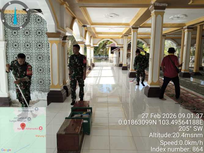 Babinsa Mandah Laksanakan Bakti Religi Ramadhan 1447 H