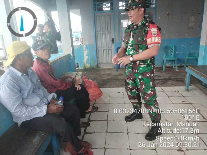 Menghadapi Pemilu Mendatang, Babinsa Harapkan Warga Tidak Terpancing Isu Disintegrasi