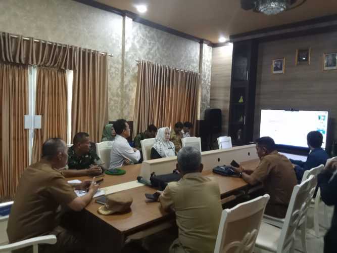 Peran Babinsa dalam Pengendalian Inflasi: Sinergi TPID Kabupaten Indragiri Hilir