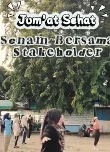 Pelindo Regional 1 Tembilahan Galang Kebersamaan Lewat Jumat Sehat dan Senam Bersama
