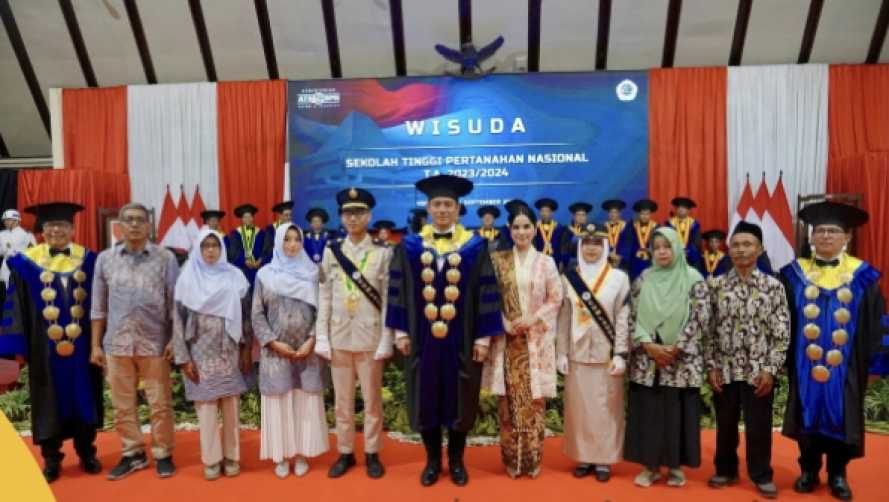 Apresiasi Wisudawan Terbaik STPN Tahun Akademik 2023/2024, Menteri AHY: Perlu Disiapkan Program Studi Banding untuk Menambah Wawasan