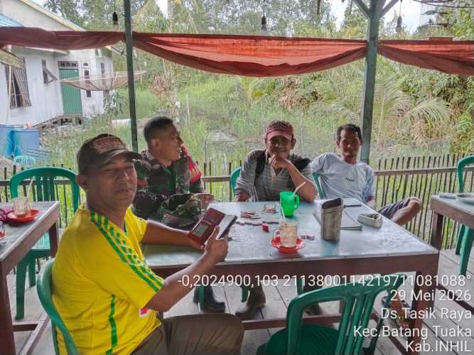 Babinsa Tasik Raya Gelar Jumat Komsos, Perkuat Pembinaan Teritorial Terpadu di Idul Adha
