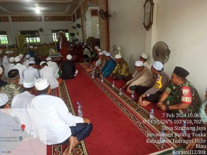 Peringatan Isra Mi'raj di Desa Simpang Jaya diisi Mubaligh dari Kalimantan