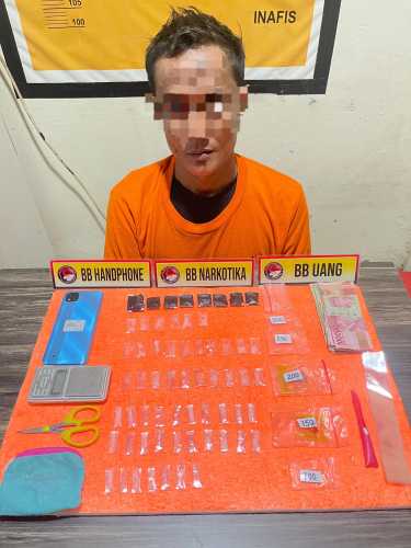Diduga Jadi Pengedar, Pria di Tembilahan Hulu Diringkus Polisi dengan Puluhan Paket Sabu