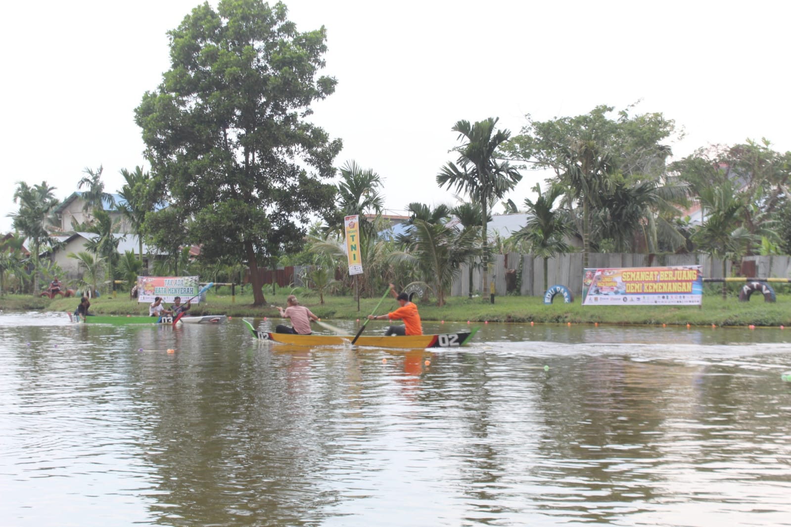 Berbagai Persiapan Lomba Pacu Sampan HUT TNI Ke -77 di Kodim 0314/Inhil