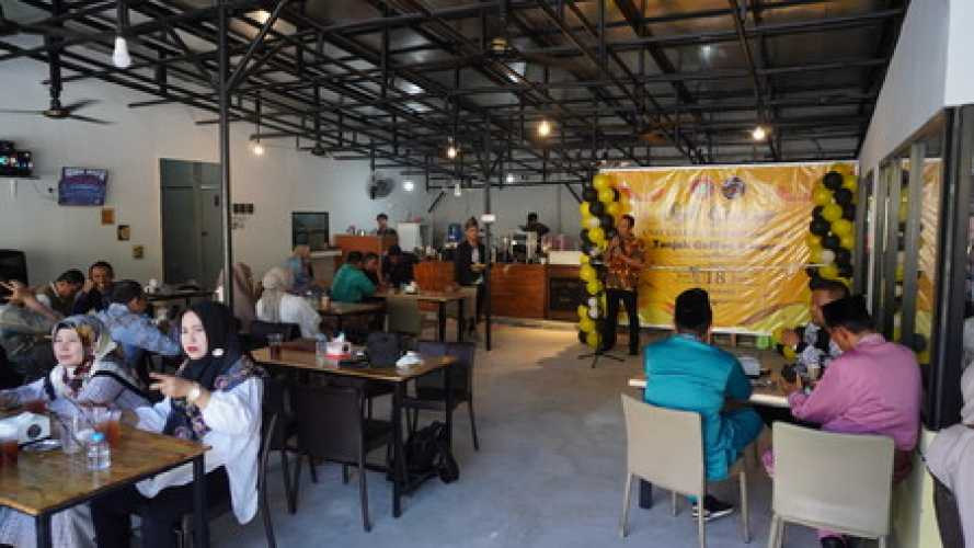 Tanjak Coffee and Resto: Secangkir Kopi, Sejuta Gagasan untuk Pekanbaru