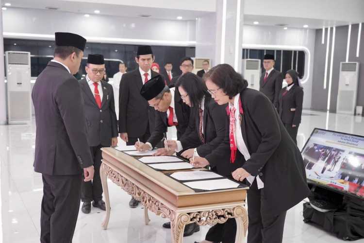 Menteri ATR/Kepala BPN Lantik 84 Pejabat Administrator, Bentuk Reformasi SDM dan Rotasi Jabatan