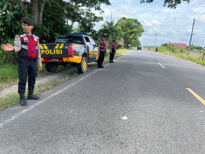 Personil Polres Batu Bara Laksanakan Patroli Presisi Roda-4 untuk Mengantisipasi Kejahatan