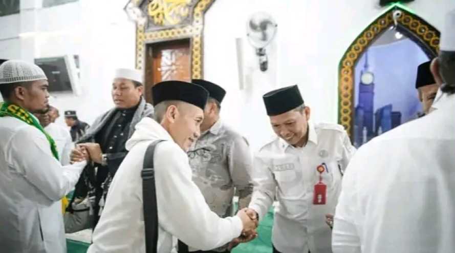 Bupati Kuansing Sambut Kepulangan Jemaah Haji