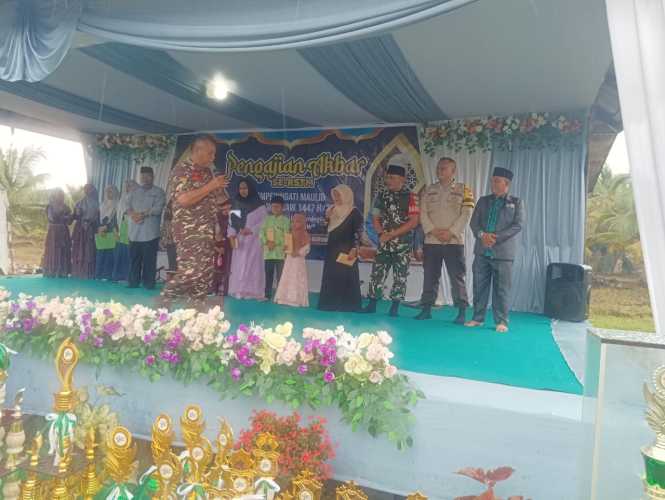 TNI Hadir di Tengah Masyarakat, Sertu Siswanto Wakili Danramil dalam Tablig Akbar Maulid Nabi di Binangun Jaya