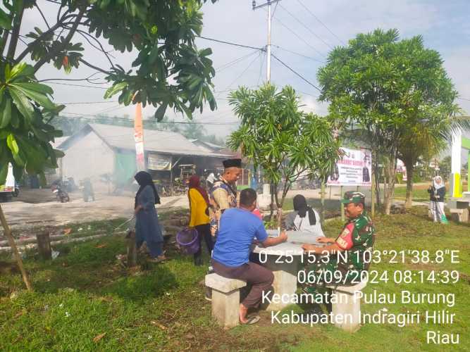 Babinsa Sri Danai Berikan Pesan Damai Jelang Pilkada