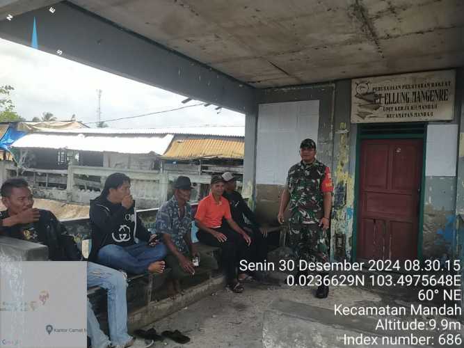Babinsa Siap Hadapi Arus Mudik, Jalin Komunikasi dengan Warga