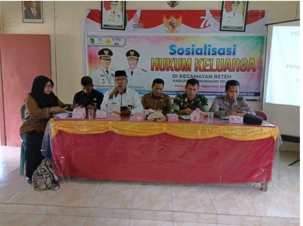 Di Aula Kantor Camat Reteh, DP2KBP3A Inhil Sosialisasi Hukum Keluarga