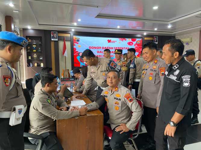 Wujud Kepedulian Polri untuk Masyarakat, Polresta Cilacap Gelar Donor Darah di HUT Humas ke-74