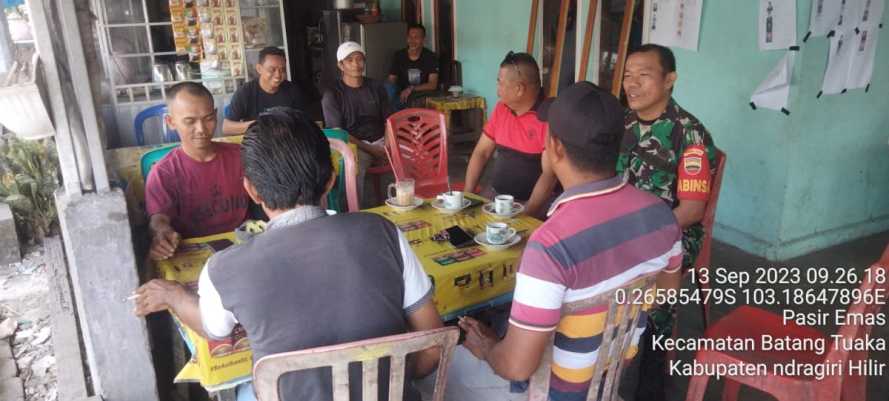 Babinsa Bentuk Komunitas Cerdas Olah Lahan