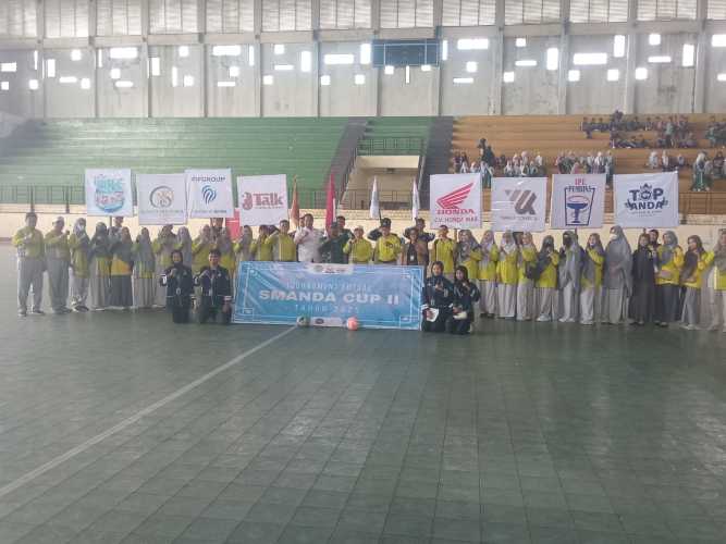 Danramil 01/Tembilahan diwakili Peltu Jaharzam yang turut hadir memberikan dukungan terhadap kegiatan positif di kalangan generasi muda.