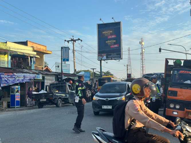 Sat Lantas Polres Batu Bara Gelar Pengaturan Lalin Serentak: Cegah Kemacetan, Tekan Kecelakaan
