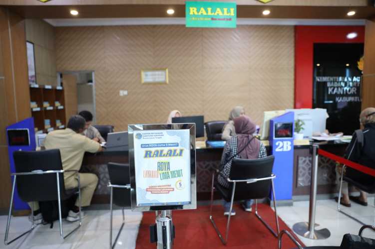 Cerita Warga Semarang Mengurus Roya Hanya Lima Menit Jadi