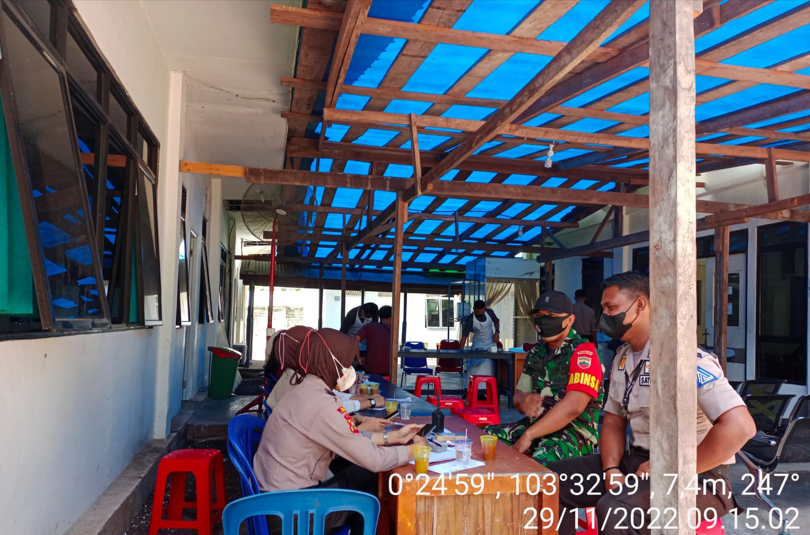 Babinsa Pulau Burung Kodim 0314/Inhil Bersama Security PT.RSUP Lakukan Sosialisasi  Kepada Karyawanll