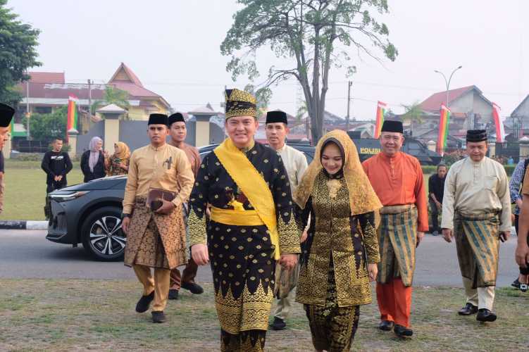 Syukuran Penabalan Gelar Adat, Polda Riau Gelar Pesta Rakyat