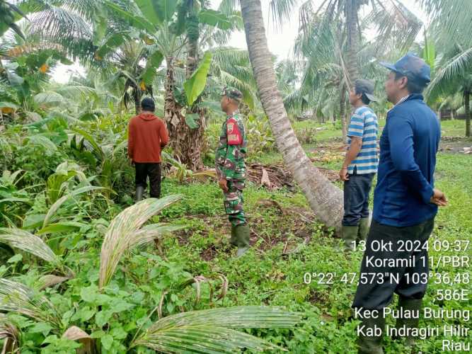 Babinsa Keramat Jati Cek Kondisi Karlahut di Wilayah Binaan