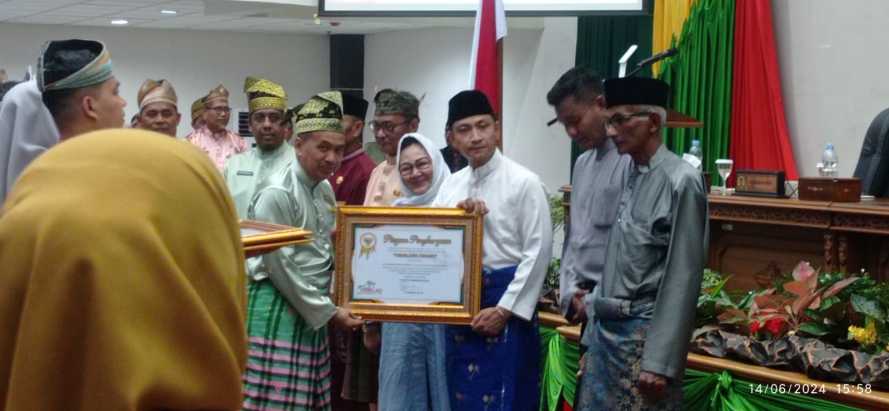 Galeri  DPRD Gelar Paripurna Istimewa Milad Inhil ke 59