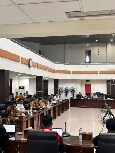 Usai RDP Panas, DPRD & Pemda Inhil Sepakat Ajukan Surat Resmi ke BPH Migas: Tunda Wajib Xstar, Prioritaskan Nelayan & Petani