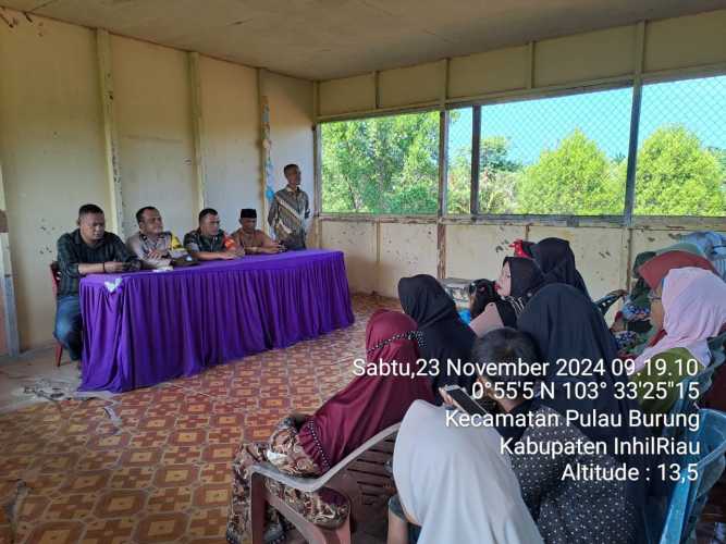 Sertu Siswanto Harapkan Peran IRT Dalam Gunakan Hak Pilih Hadapi Pilkada Serentak