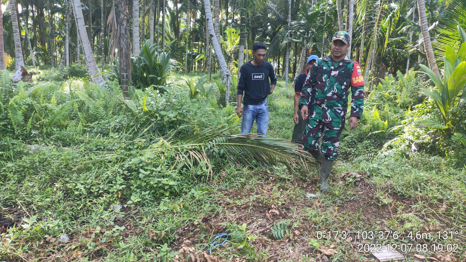 Babinsa Rotan Semelur Gencar Sosialisasi Karhutlah