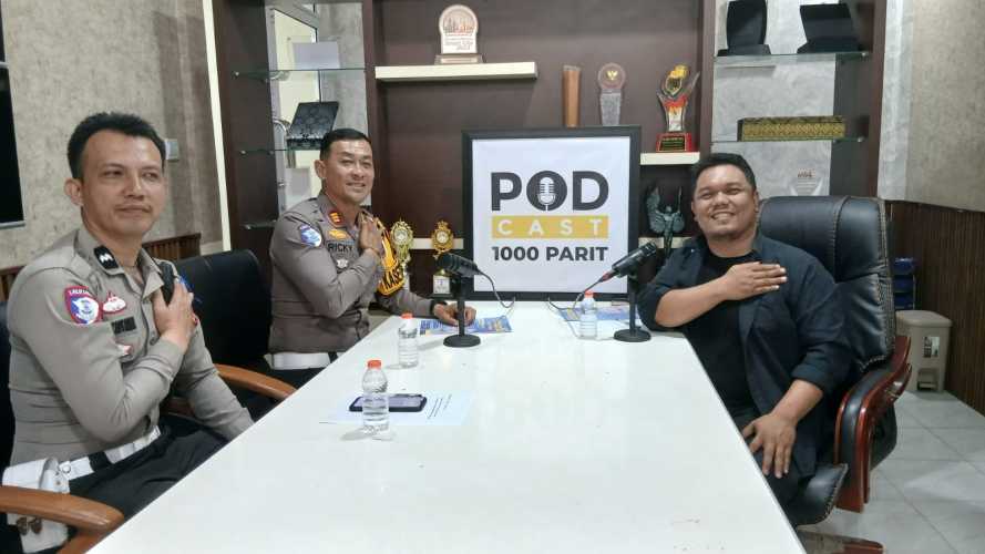 Podcast 1000 Parit Jadi Corong Edukasi, Satlantas Polres Inhil Gaungkan Operasi Keselamatan Lancang Kuning 2026