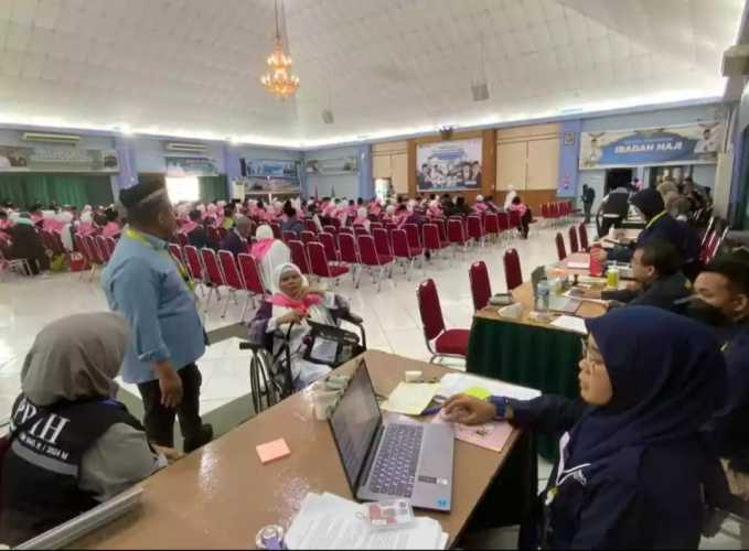 Alhamdulillah, Kloter 1 Jemaah Haji Riau Tiba di Batam