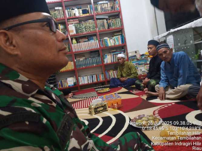 Babinsa Tembilahan Hilir Hadiri Haul ke-5 Tokoh Agama Indragiri Hilir