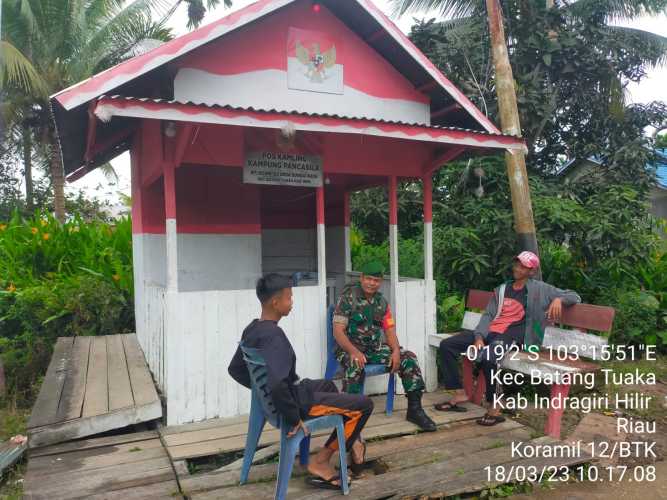 Sertu Syamsir Gelar Literasi Sosial di Kampung Pancasila