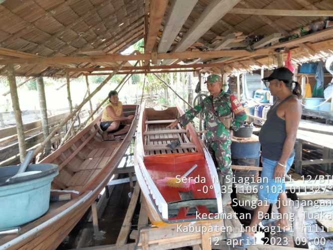 Serda Nasir Siagian Bersilaturahmi Pelaku Usaha Pembuatan Sampan