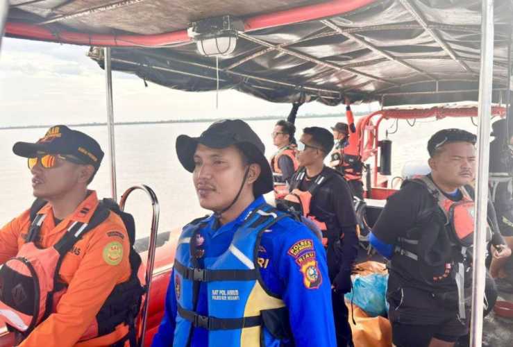 Tim gabungan berupaya pencarian terhadap seorang Anak Buah Kapal (ABK) KM Makmur Jaya 89 yang hilang di perairan Kabupaten Bengkalis.