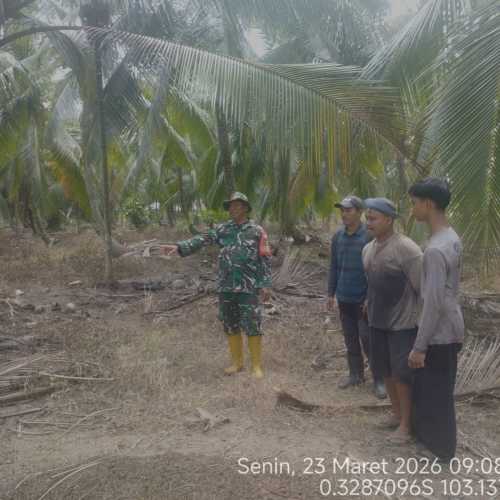 Babinsa Sungai Dusun Laksanakan Pembinaan Tapal Batas untuk Perkuat Keamanan Wilayah