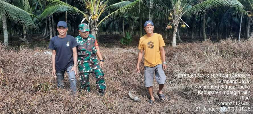 Babinsa Cegah Warga Perilaku Buruk Penyebab Karhutlah